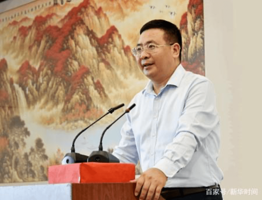 西双版纳州分管文化旅游的赵家信副州长到现场做了重