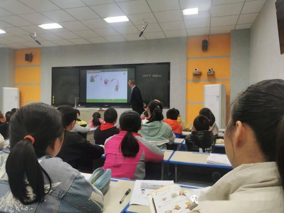 5a《unit6 hobbies》cartoon time&checkout time 余国柱3a《project
