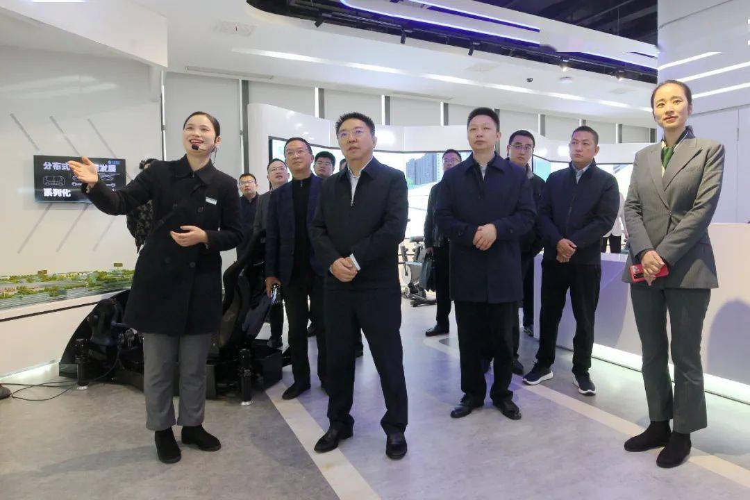 陈历章带队赴重庆考察并开展项目洽谈