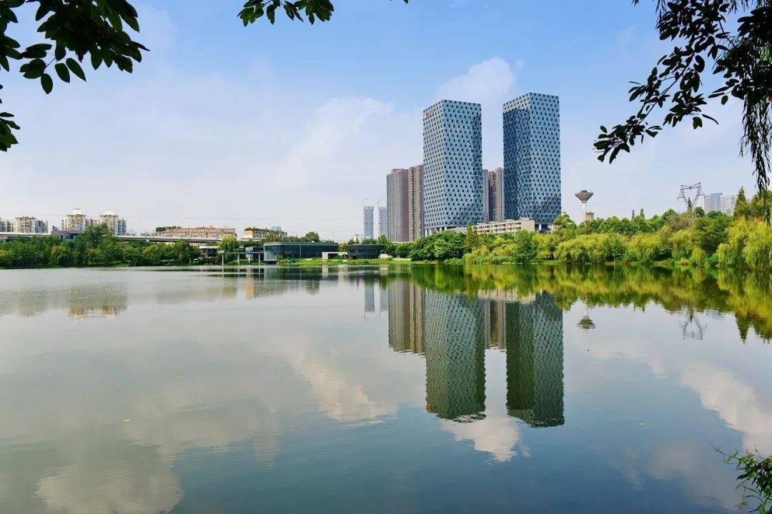 成都"旅游专列"小17要来了!