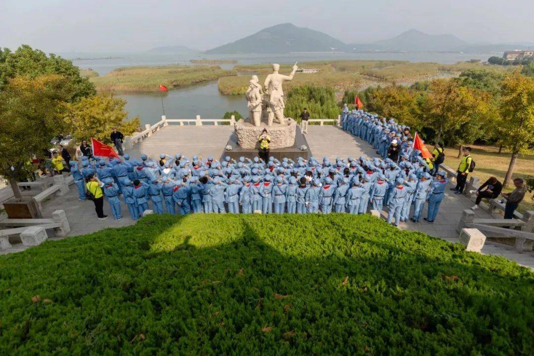 隐匿在太湖的小岛村光福冲山岛