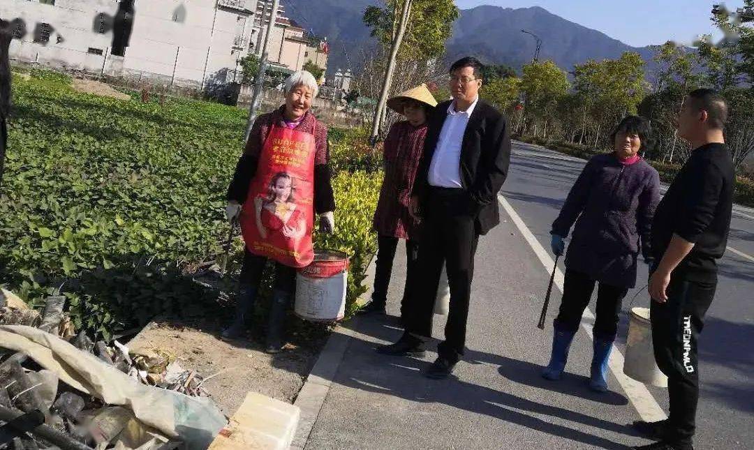 难题,徐塘村党支部换届完成后,新一任党支部班子在村书记朱佑锋带领下