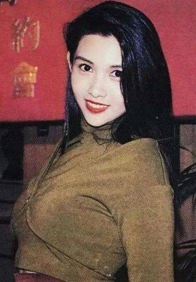 sina|想做氛围感港风美人？我帮你整理了一份超容易上手的教程！