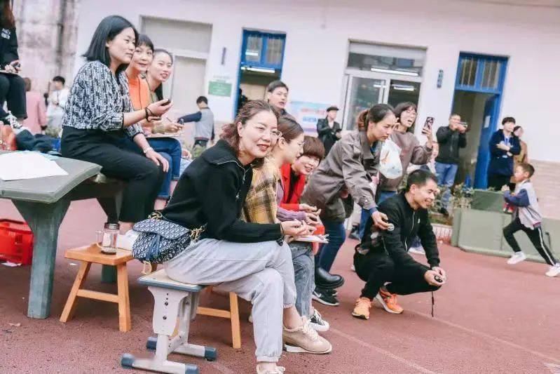 更快更高更强三门县海游街道中心小学举行第十八届田径运动会
