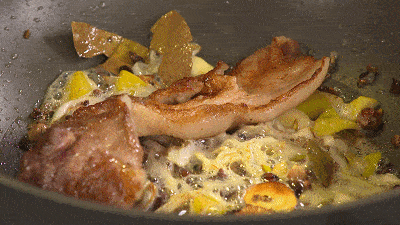 157ef416a2cb4b479ca957f8034ec5ff.gif