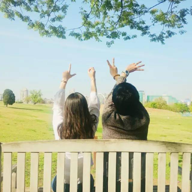 创意情侣拍照姿势get√