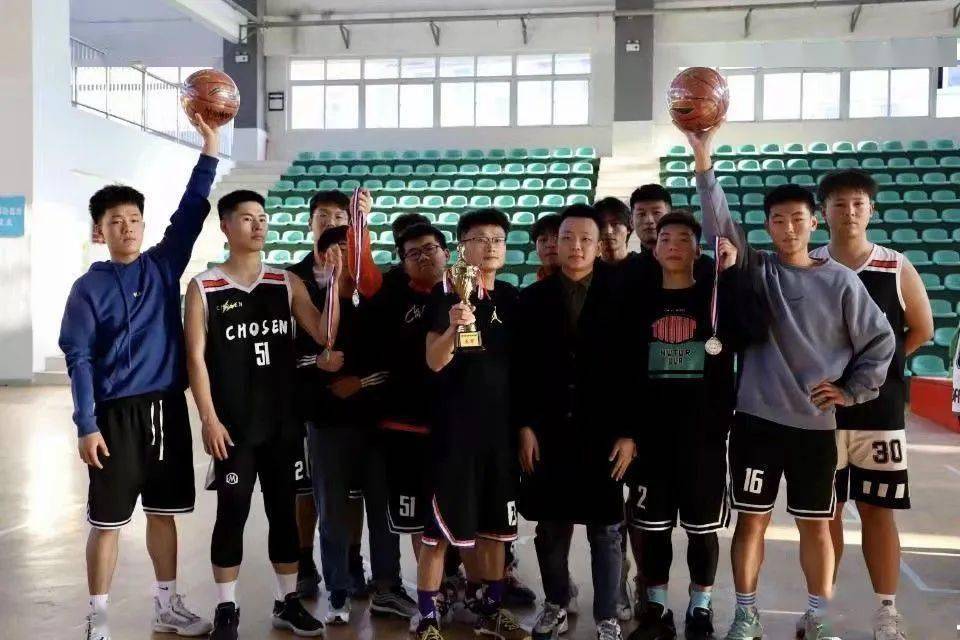 挑战赛几天结束 d575538cc7e94e628cd181ab9812a37a.jpeg