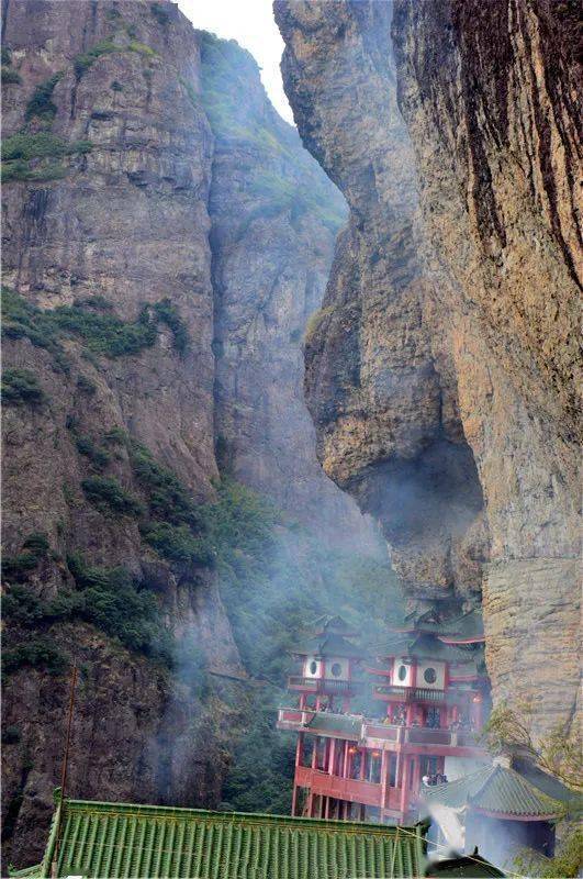 福建悬空寺祈福圣地灵通岩庄上土楼一日游