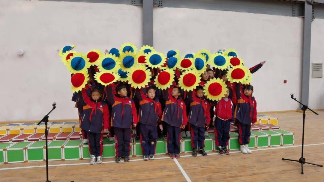 我的学校我的歌 ——阿拉善左旗第八小学举办校歌大赛