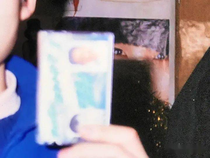 1999年 我在房间里还贴着这一男一女两位歌星的海报|跟宇宙完婚:PG捕鱼(图4)
1999年 我在房间里还贴着这一男一女两位歌星的海报|跟宇宙完婚:PG捕鱼(图4)