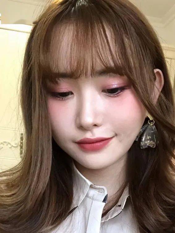 蒙淇淇|20块钱就能买到的绝美腮红？我不信！