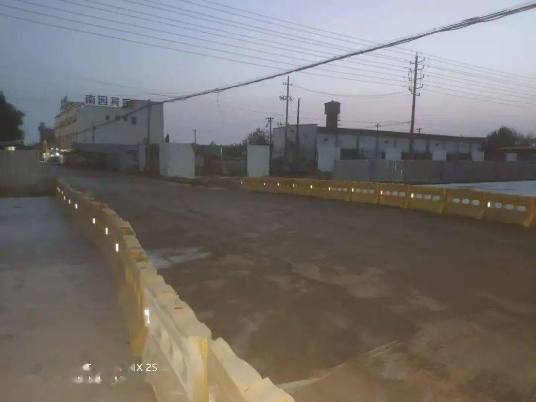 戴南gdp_中国gdp增长图