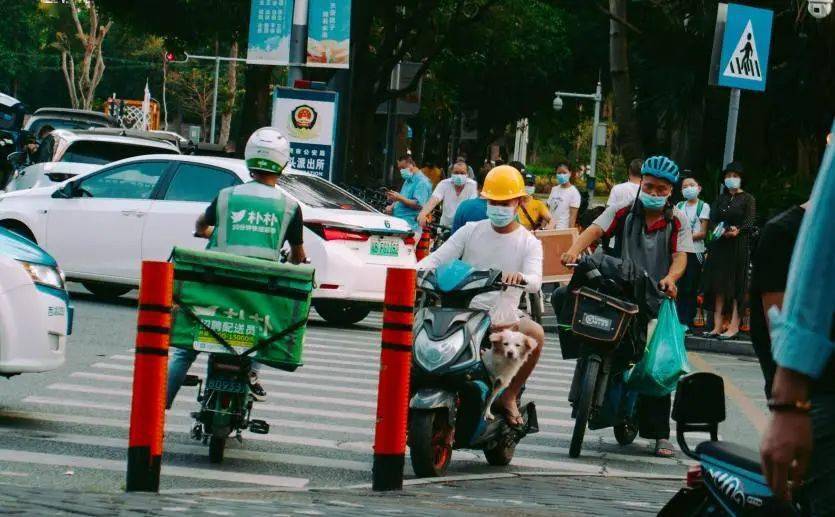 2020年了,还有人来深圳的工厂打工吗?
