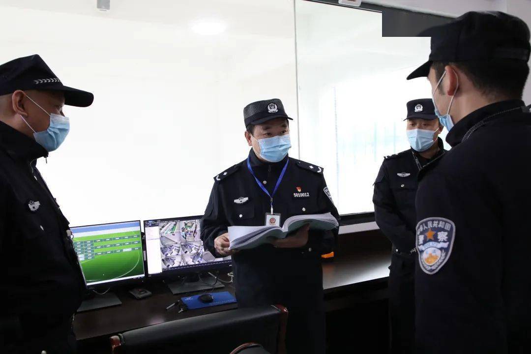 潘光政到渝西监狱,武陵监狱检查指导工作