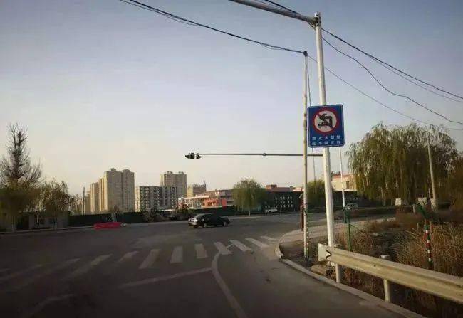 注意!张掖这个路段大货车禁行