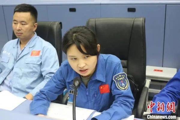 周承|火了！贵州24岁妹子被叫“大姐”？她是文昌发射场首位女指挥！年纪小，