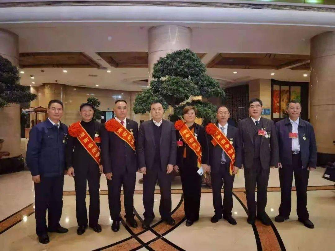 向榜样致敬安仁2人从省城载誉归来