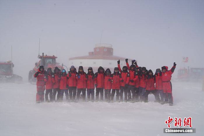 科考队|波司登联合中国南极科学考察队推出专业保暖系列