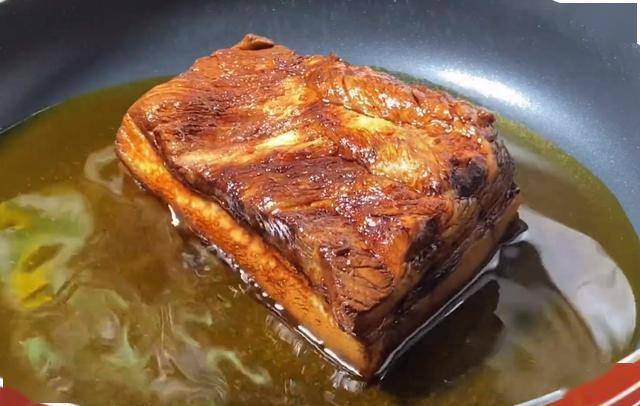 梅菜扣肉的家常做法,步骤详细,简单实用,好吃不油腻,赶快收藏