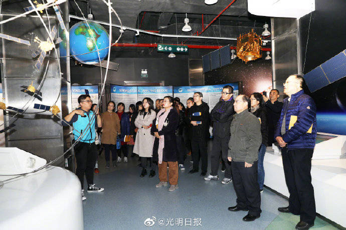超重|载人航天精神：勇于攀登，实现科技自立自强