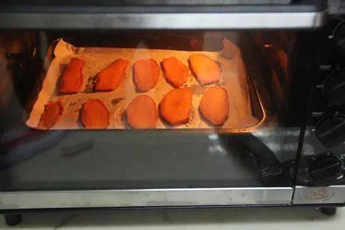 怎么看烤箱的加热管