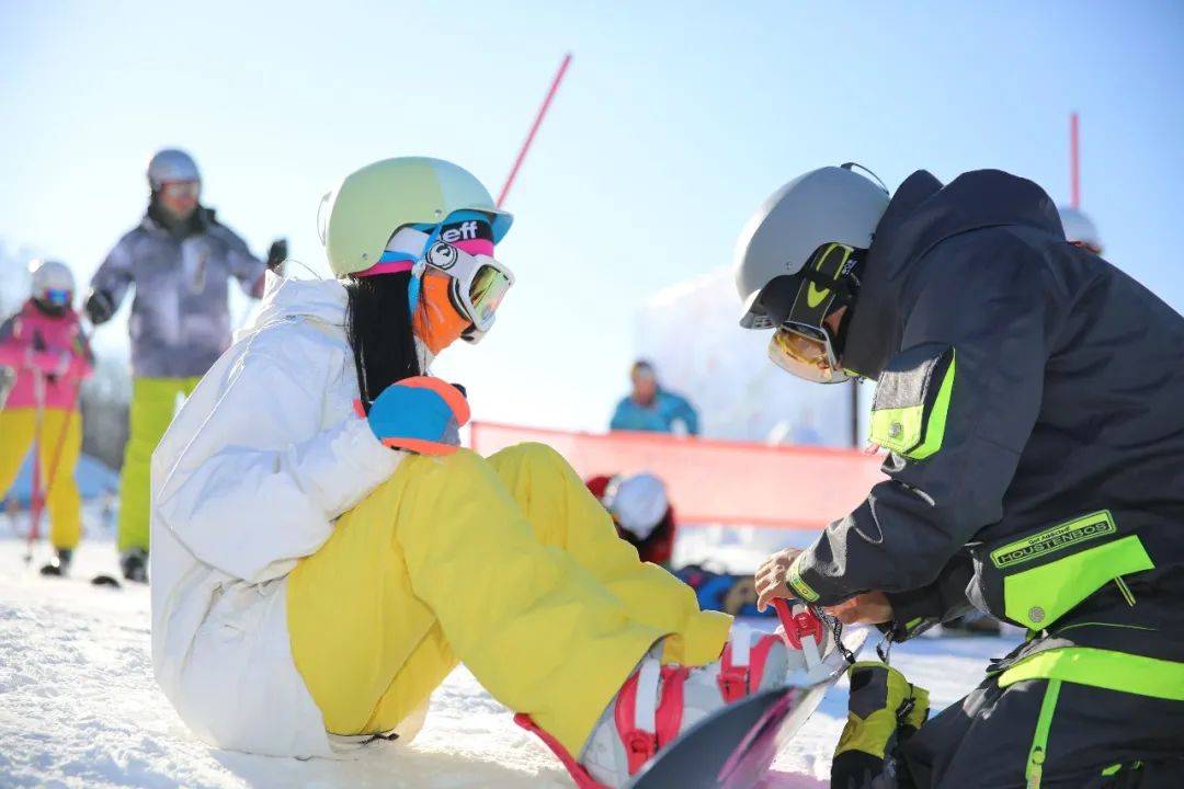 娱雪长白山国际度假区,长白山鲁能胜地,飞宇滑雪场,龙头山滑雪场.