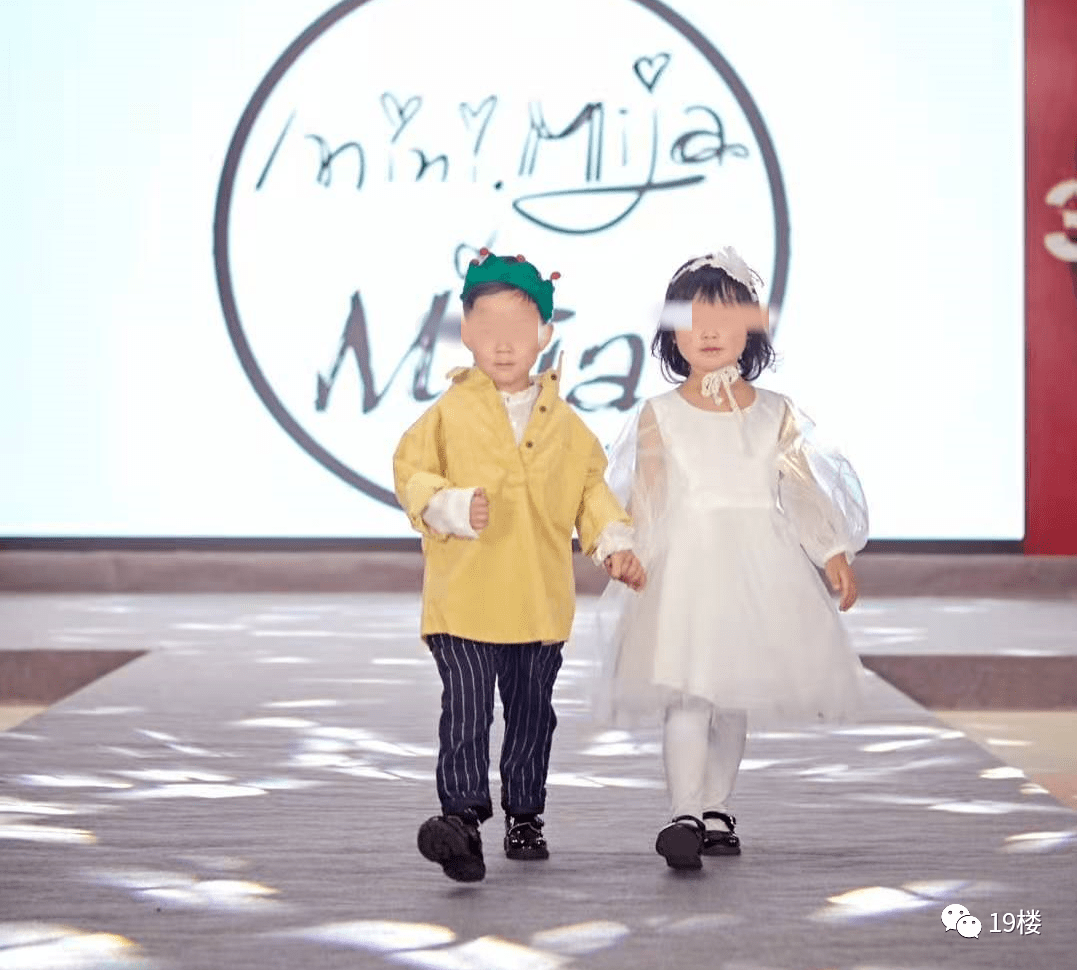 小东西自己上来动视频 玩家文档