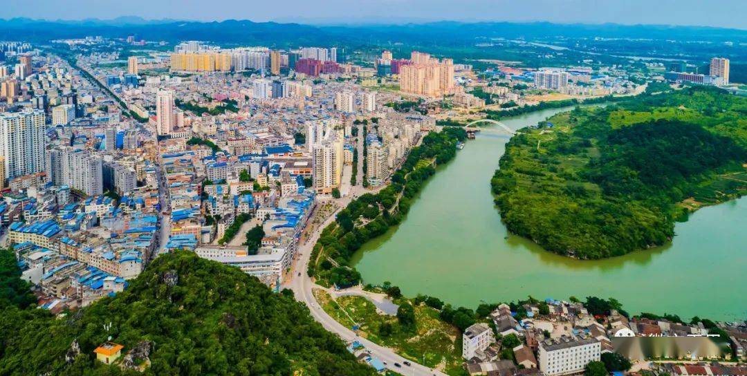 平果市2020年GDP_广西平果市夜景