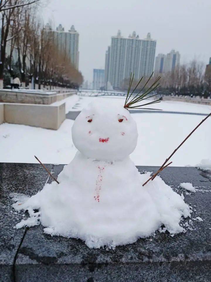 一起去堆雪人吧!