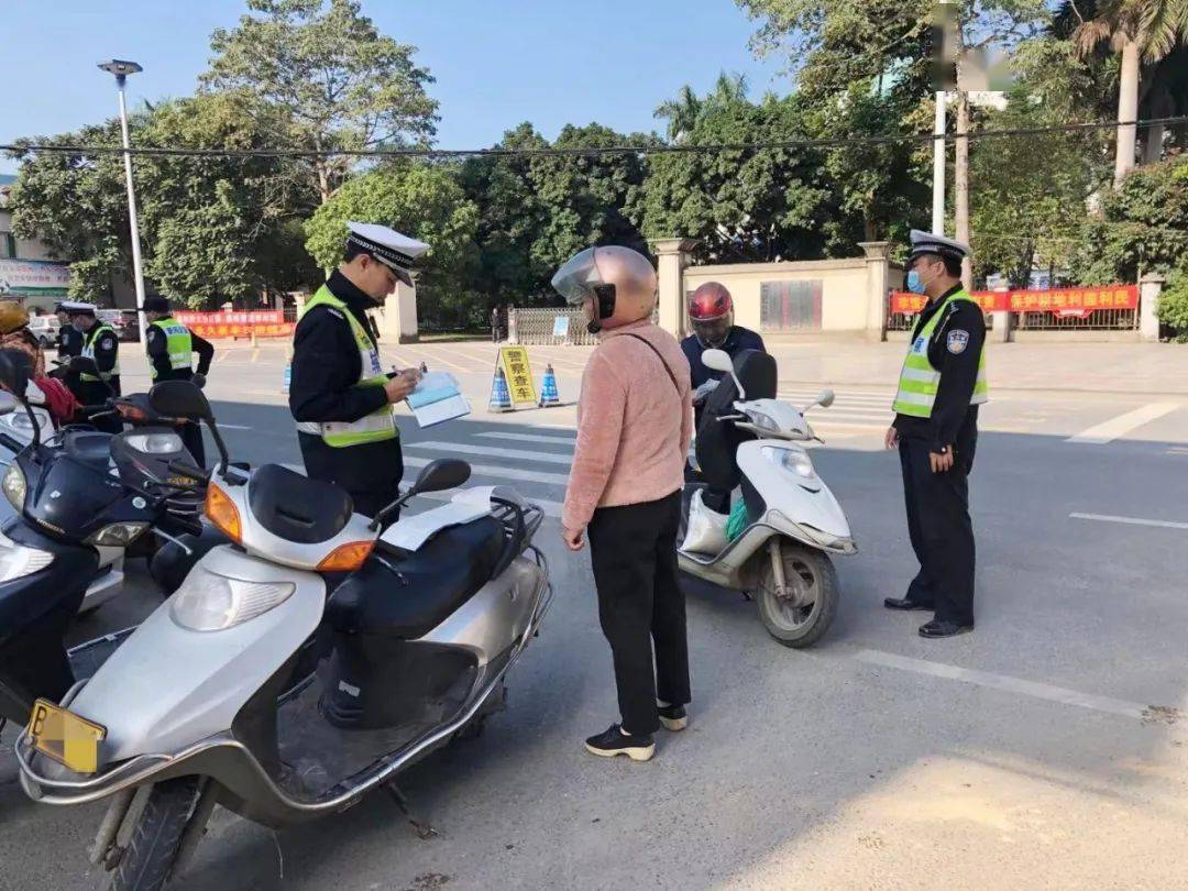 主要查处 无证驾驶,不戴头盔,报废车辆,违章驾驶,无年审等摩托车突出