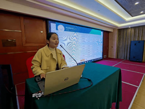 颍上致远学校2020中_区县动态颍上县2020年智慧学校建设项目应用培训班