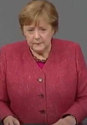 双手合十表示道歉 23b90654bdc44272b624cd74c4a47a60.jpeg