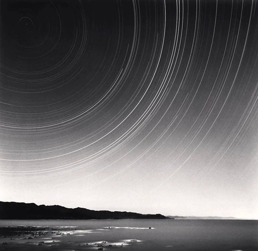 什么时候拍照用慢快门 2492ed37d9d74b74a1fd283fb3afb72a.jpeg