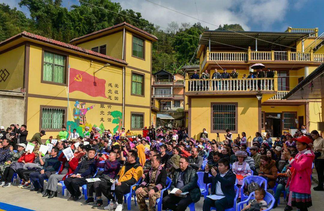 苗岭山寨,屏边旅游新方向_湾塘乡