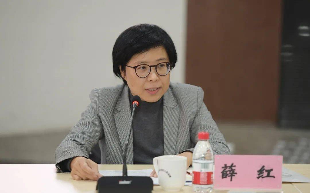 丰台区委统战部分管日常工作的副部长,区台办主任薛红对"民营企业