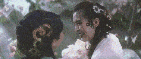 青蛇: 在这伞下的辰光,雨落如花, 青蛇:  谁敢说,一见钟情, 青蛇