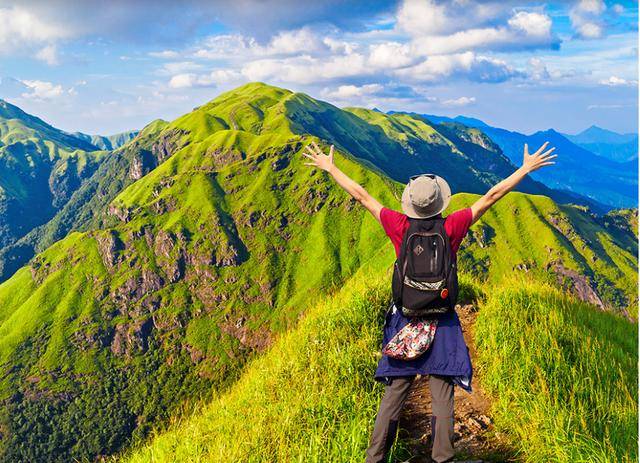 大自然户外关联收购遭疑 产量产能利用率降募资