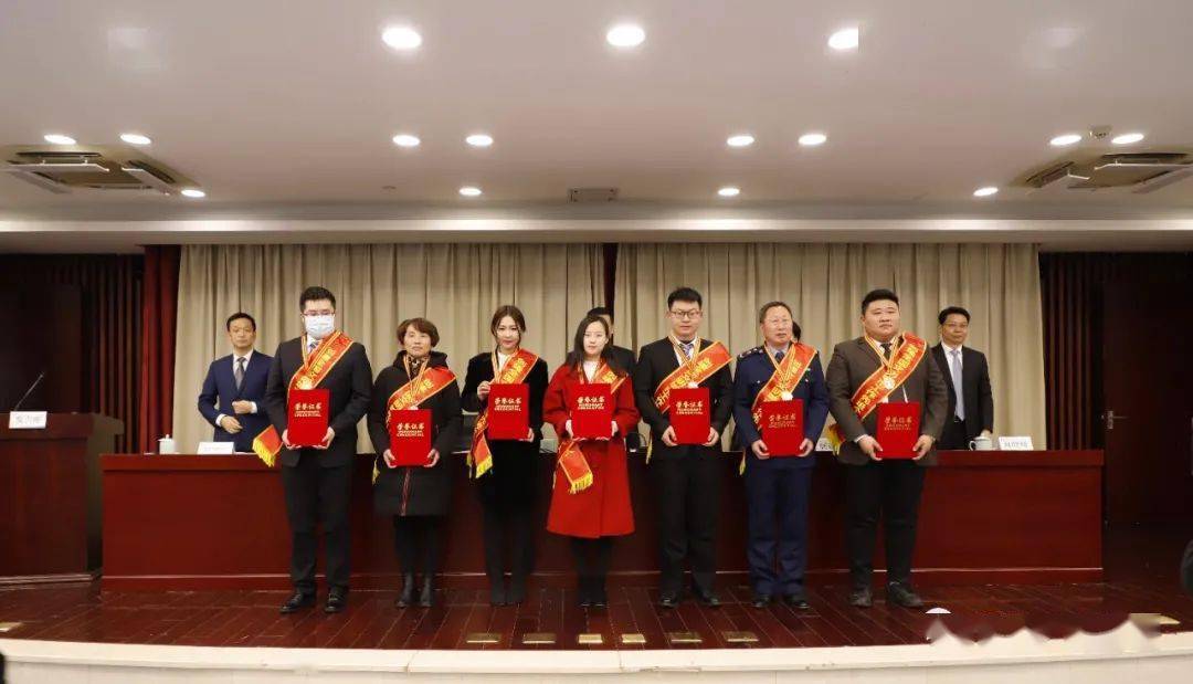 2020全国创文排名情_泽州交警:2020,“创文”我们用“心”谋划,用“情”