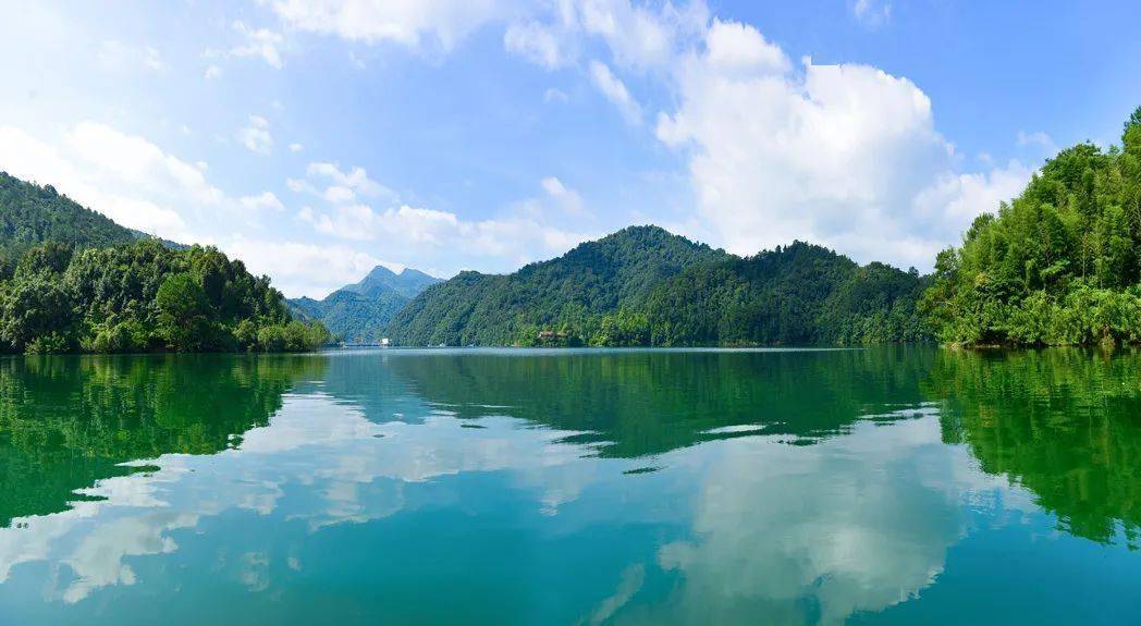 美丽的上犹县阳明湖.钟芳亿 摄