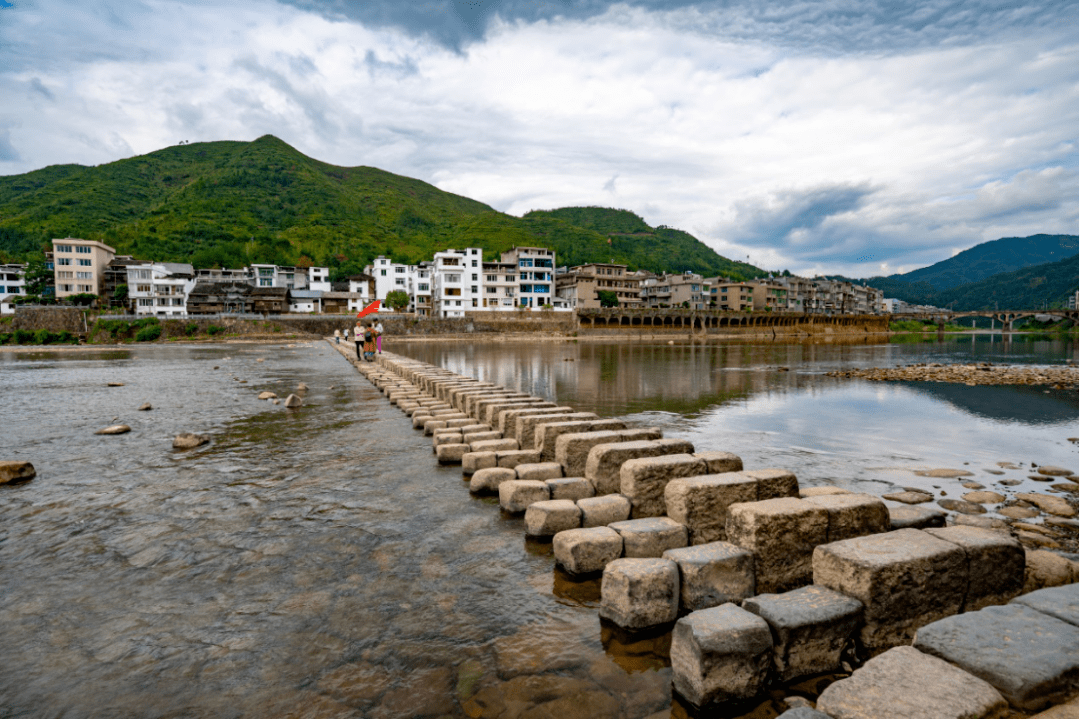 浙江泰顺人口_浙江泰顺廊桥(2)