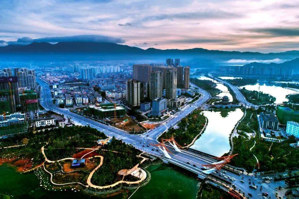 玉溪杨武镇经济总量_杨武镇建筑图片