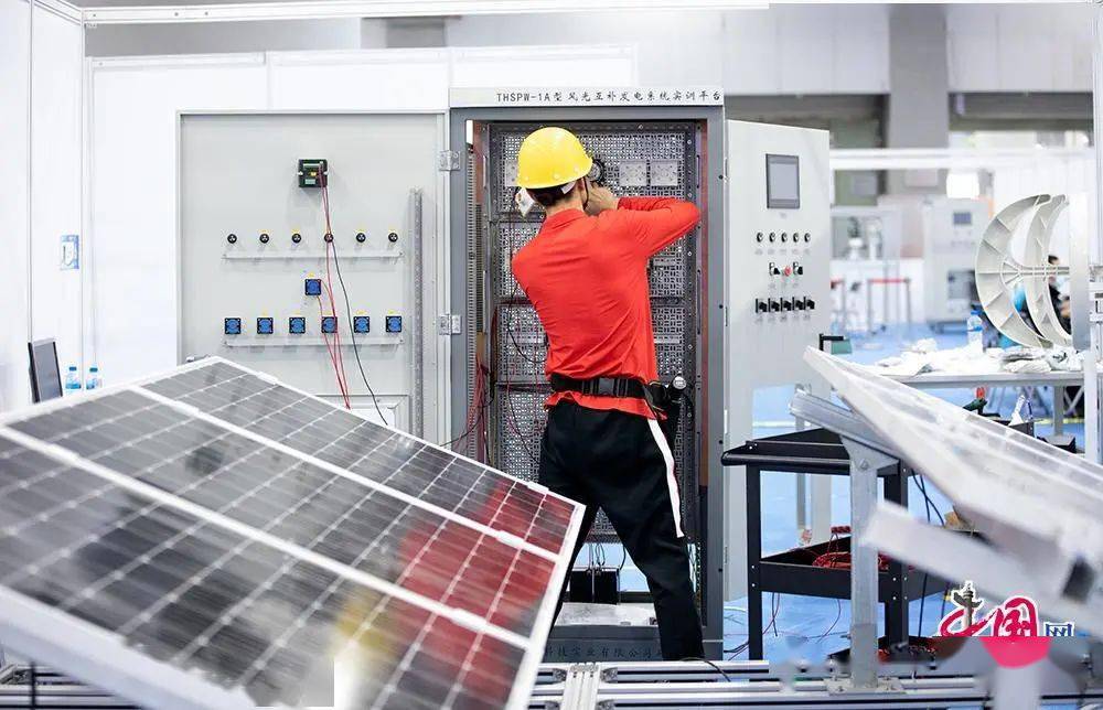 这里有一份趣味盘点,带你一起回顾大赛精彩,领略选手风采—— 年龄最