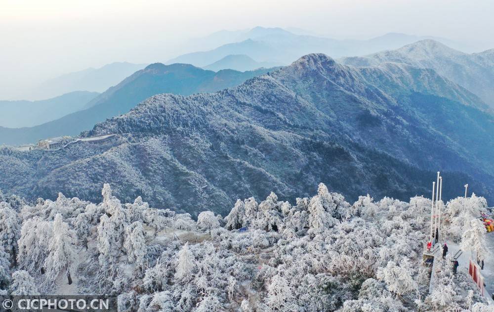 湖南衡阳:雪后衡山美如画