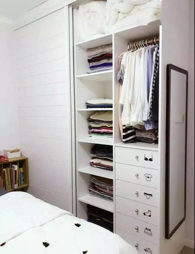 怎么收纳衣服归类 8fbd0939822e4bd9b6c9231aa65c5175.jpeg