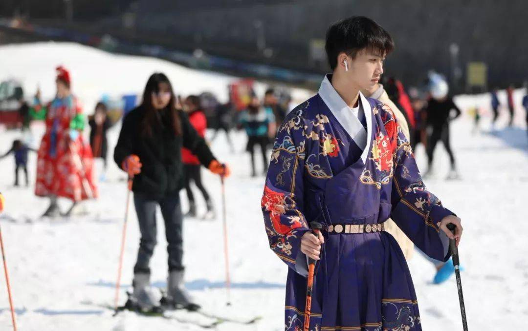 去大明山滑雪