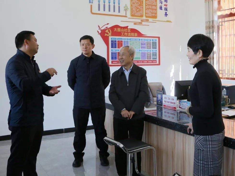 州委书记姚国华率队赴屏边调研