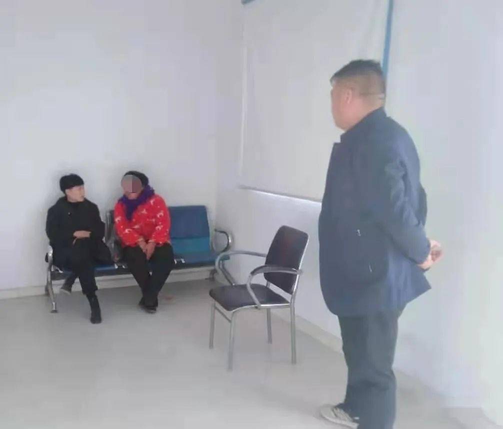 张某人口_女子张某(2)