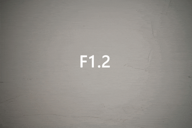 f1.2~f2.8暗角情况