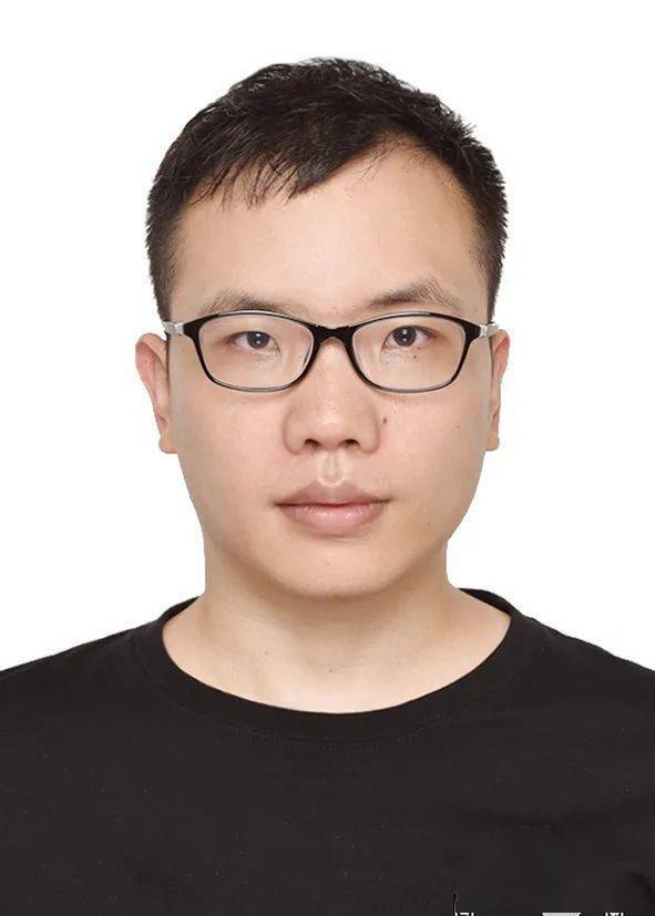 范云芳:除人类之病痛,助健康之完美@郑建亮:敬佑生命,愿为良医.