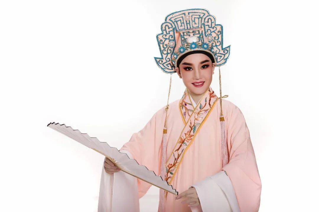 不忘初心，方得始终：范派新秀沈阿敏的台前幕后